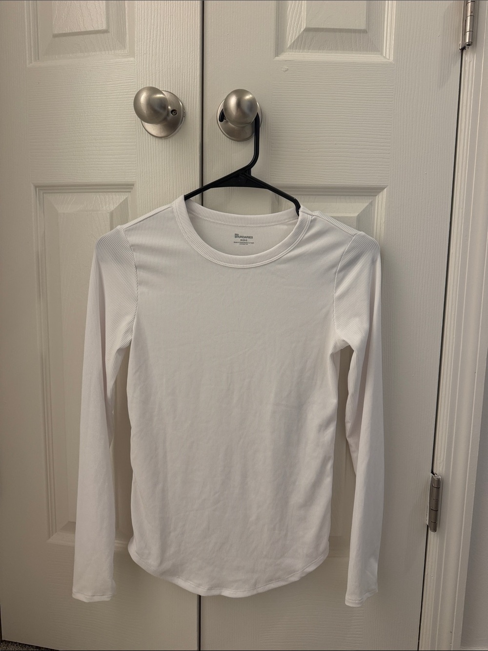 White Long-Sleeve Crew Neck Top